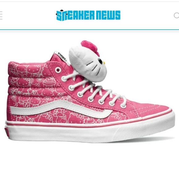 Vans Sk8-Hi Hello Kitty 🎀 - Picture 1 of 10